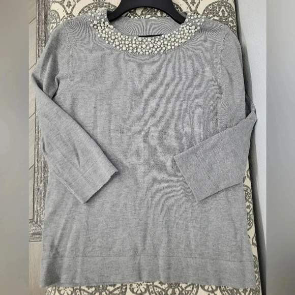 Karl Lagerfeld Pearl Embellished Neckline Quarter Sleeve - Picture 6 of 11